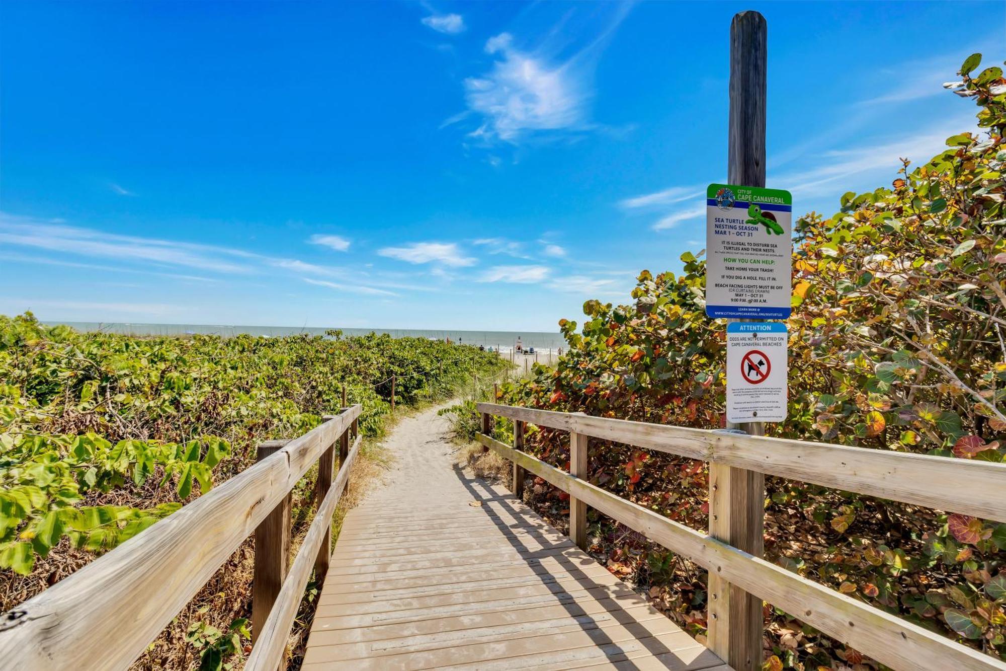 Cape Winds Resort 卡纳维拉尔角 外观 照片