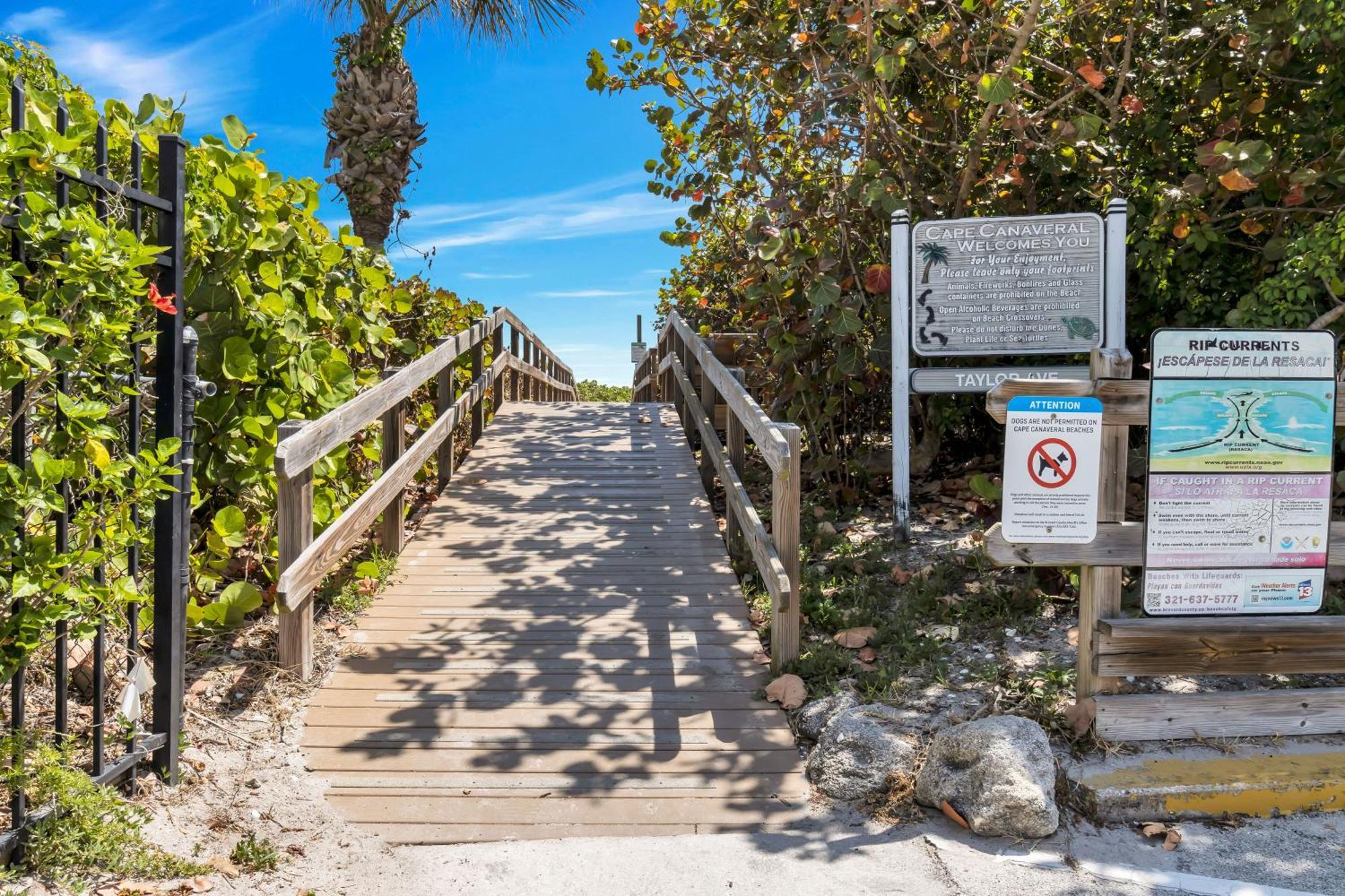 Cape Winds Resort 卡纳维拉尔角 外观 照片